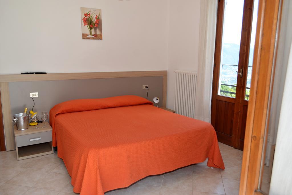 Albergo Diana Tronzano Lago Maggiore Chambre photo